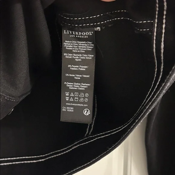 Liverpool Black Jean Jacket with White Contrast Stitching - Picture 4 of 7